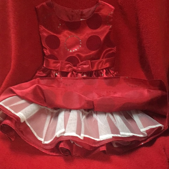 Girls dress - Picture 2 of 5